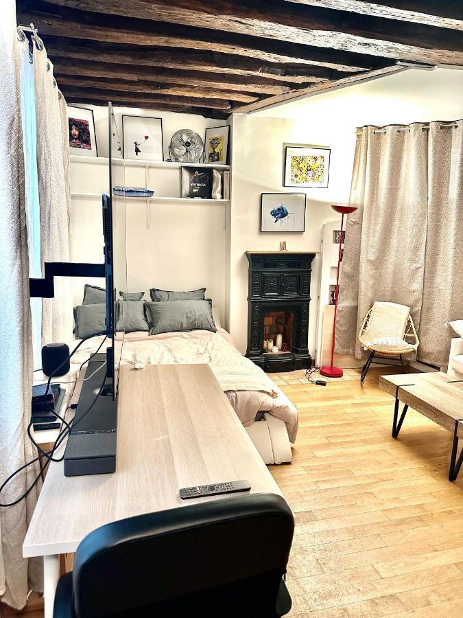Appartement Principal Parigi Esterno foto